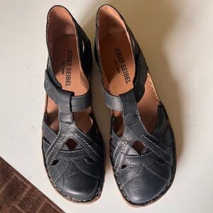 Josef Seibel sandal 39